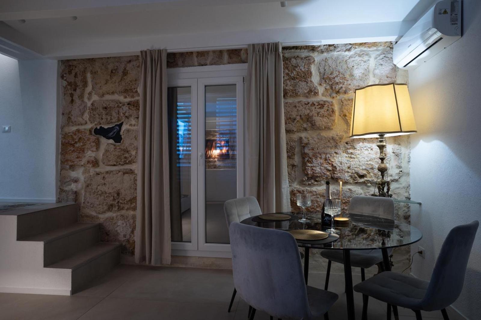 Santateresa19 Suite & Spa Palermo Bagian luar foto
