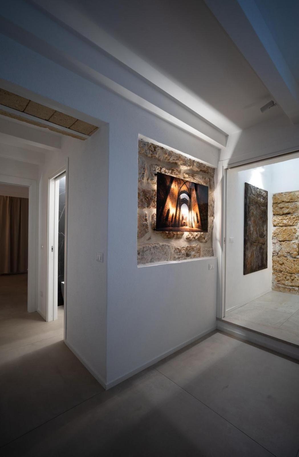 Santateresa19 Suite & Spa Palermo Bagian luar foto